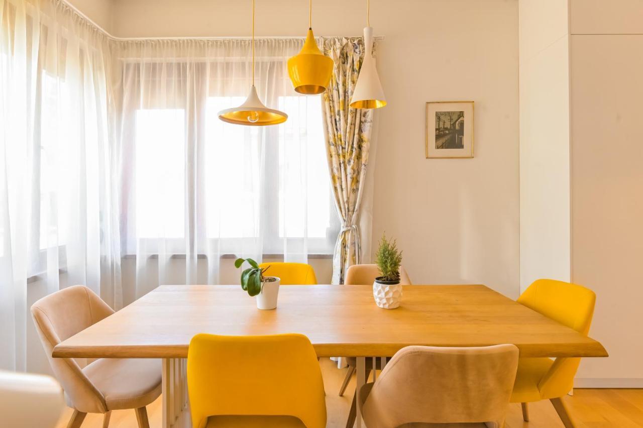 Designer Maisonette With Top Central Location